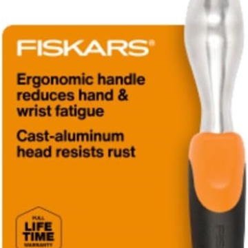 Fiskars Ergo Weeder Tool